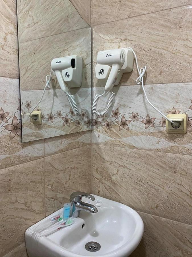 Elite Palace Plus Hotel Batumi Eksteriør billede