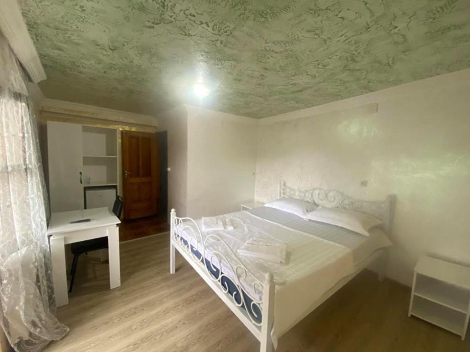 Elite Palace Plus Hotel Batumi Eksteriør billede