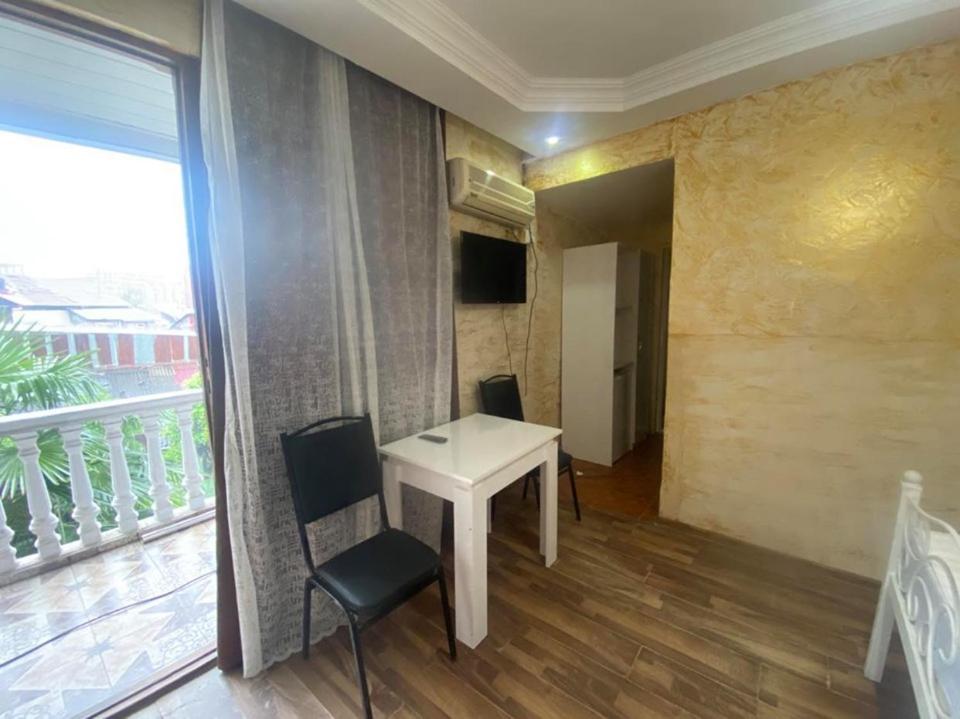 Elite Palace Plus Hotel Batumi Eksteriør billede