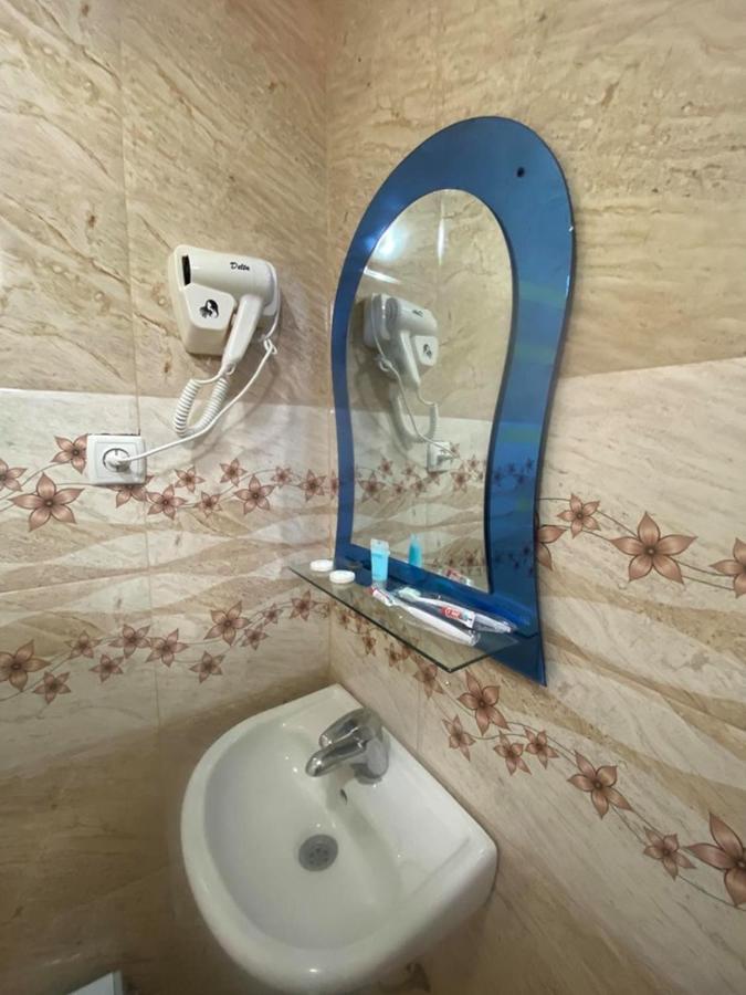 Elite Palace Plus Hotel Batumi Eksteriør billede