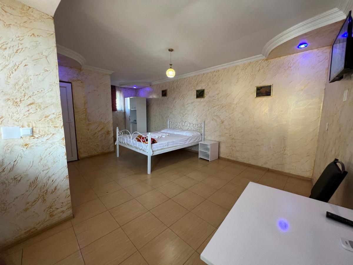 Elite Palace Plus Hotel Batumi Eksteriør billede